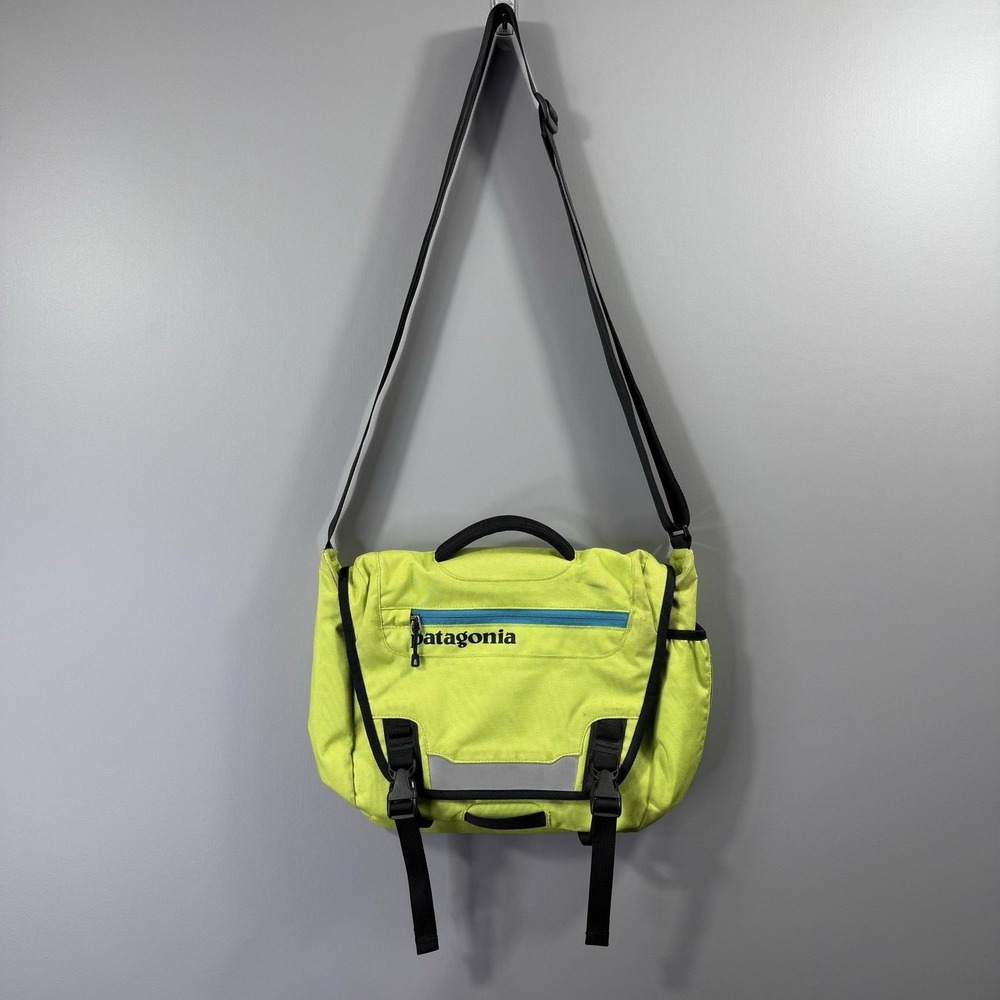 Patagonia Yellow 16" Messenger Bag Soft Case Adjustable Strap Men Crossbody